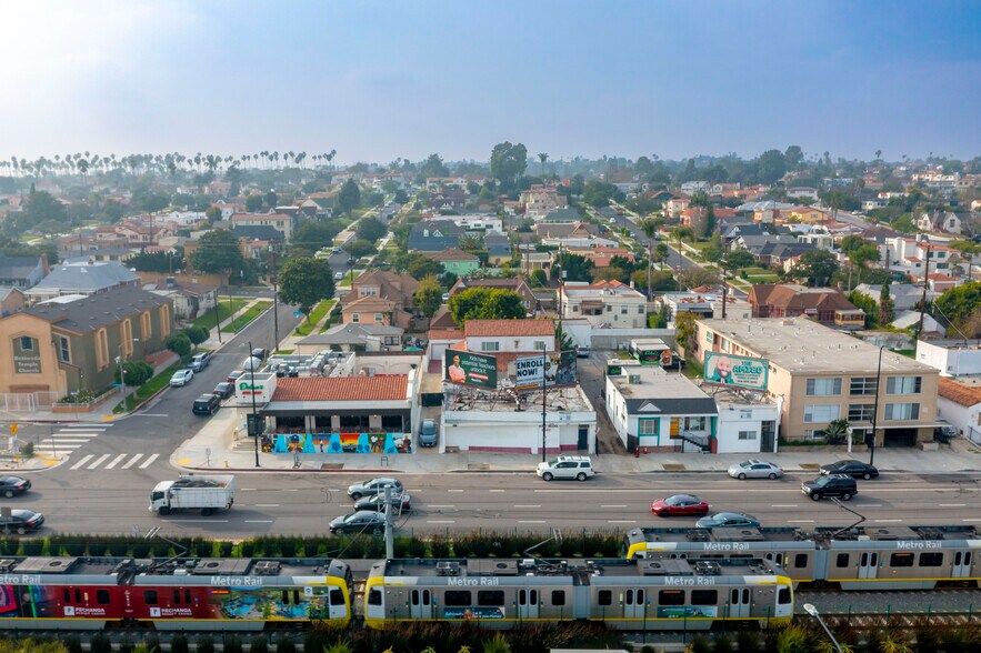 More Photos Of 4847 Crenshaw Blvd, Los Angeles Storefront Retail Residential For Sale