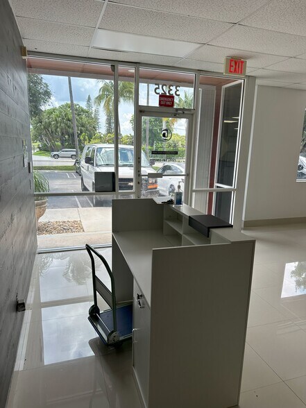 More Photos Of 3301-3389 NW 97th Ave, Miami Warehouse For Sale