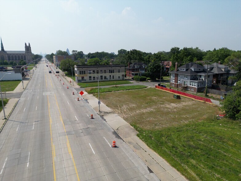 More Photos Of 11501 Woodward Ave, Detroit Land For Lease