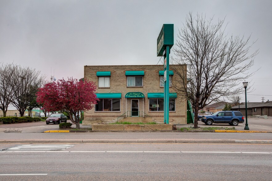 795 Main St, Limon, CO 80828 Hotel For Sale