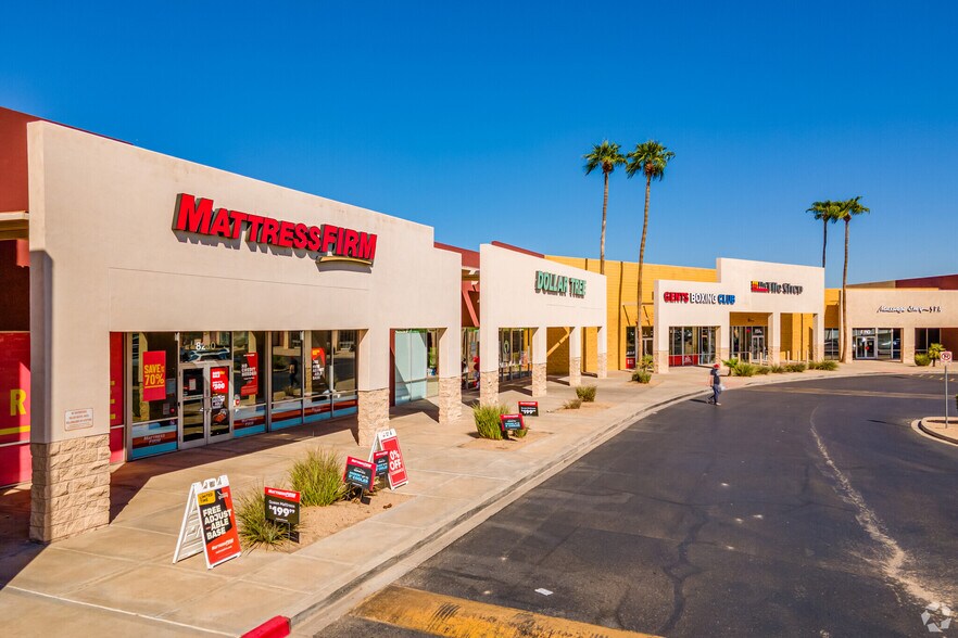 More Photos Of 7942-8290 W Bell Rd, Glendale Unknown For Lease