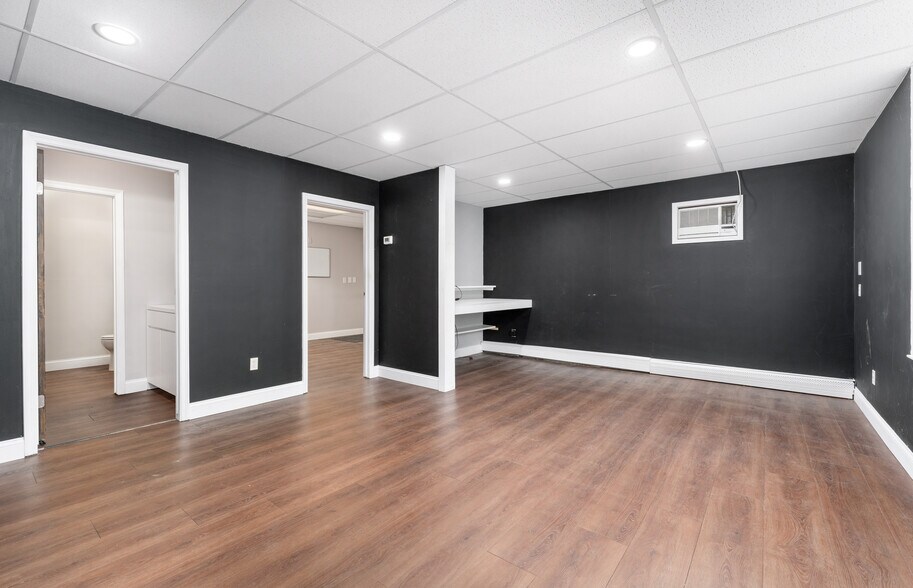 More Photos Of 538 Rt-25a, Rocky Point General Retail For Sale