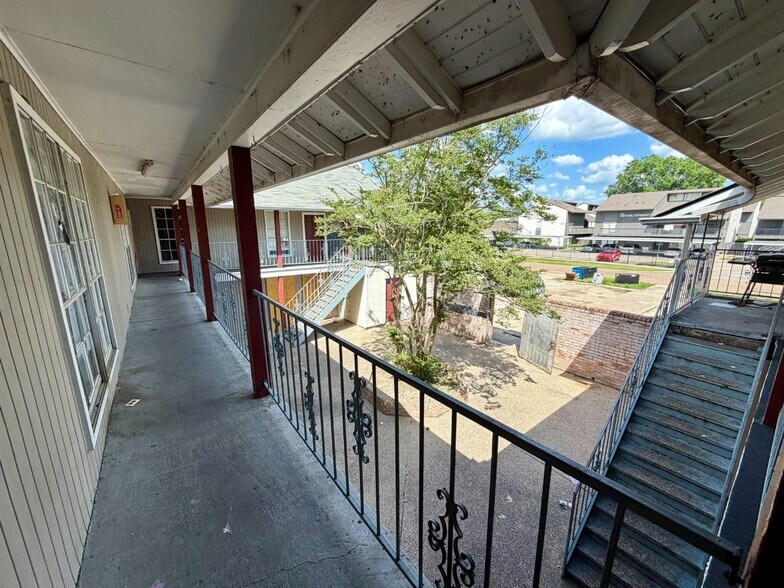 More Photos Of 4728 Ya Tittle Ave, Baton Rouge Apartments For Sale