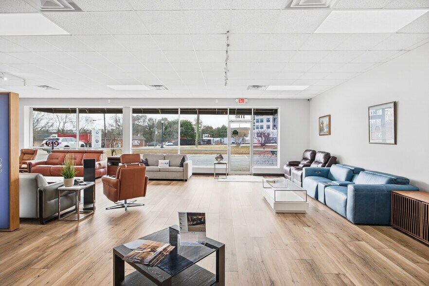 More Photos Of 1110 Alpharetta St, Roswell Freestanding For Sale