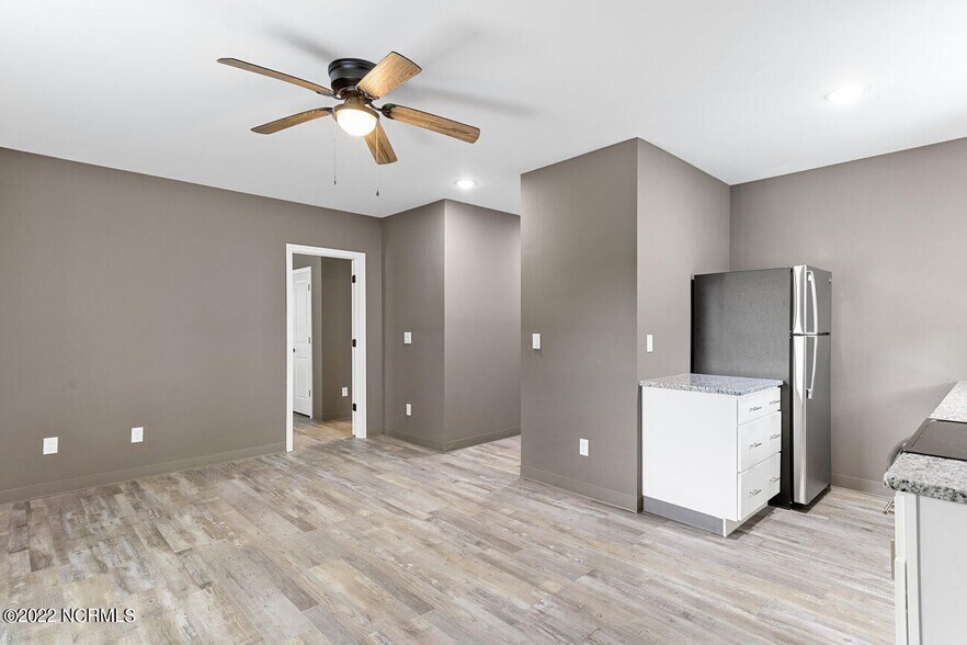 More Photos Of 5049 Park Ave, Wilmington Multifamily For Sale