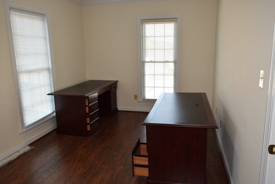 More Photos Of 596 Executive Pl, Fayetteville Office For Sale
