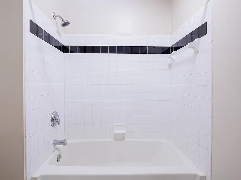 More Photos Of 337-341 N Charles St, Baltimore Apartments For Sale