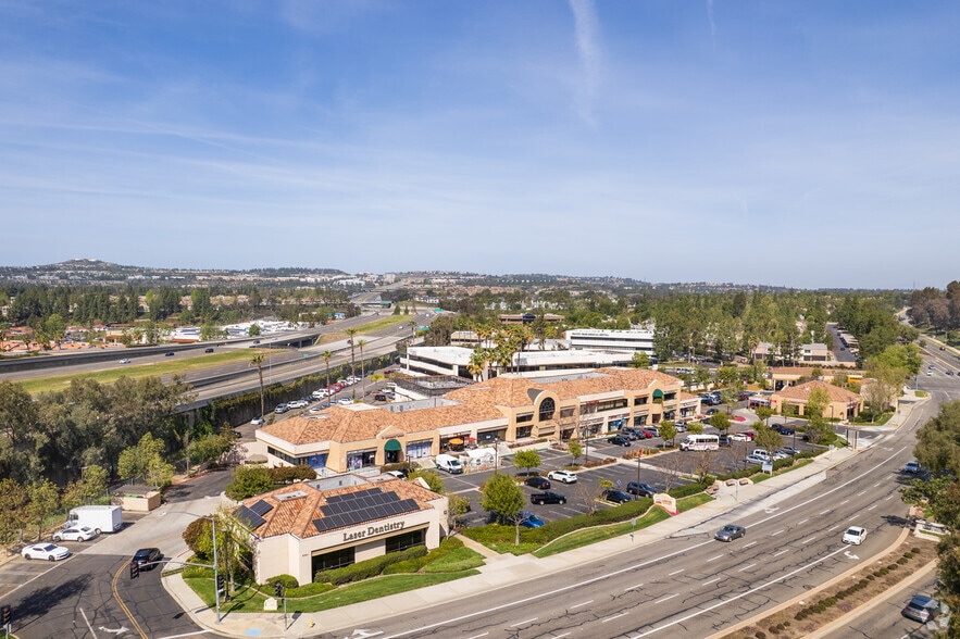 More Photos Of 26921-27051 Moulton Pky, Aliso Viejo Unknown For Lease