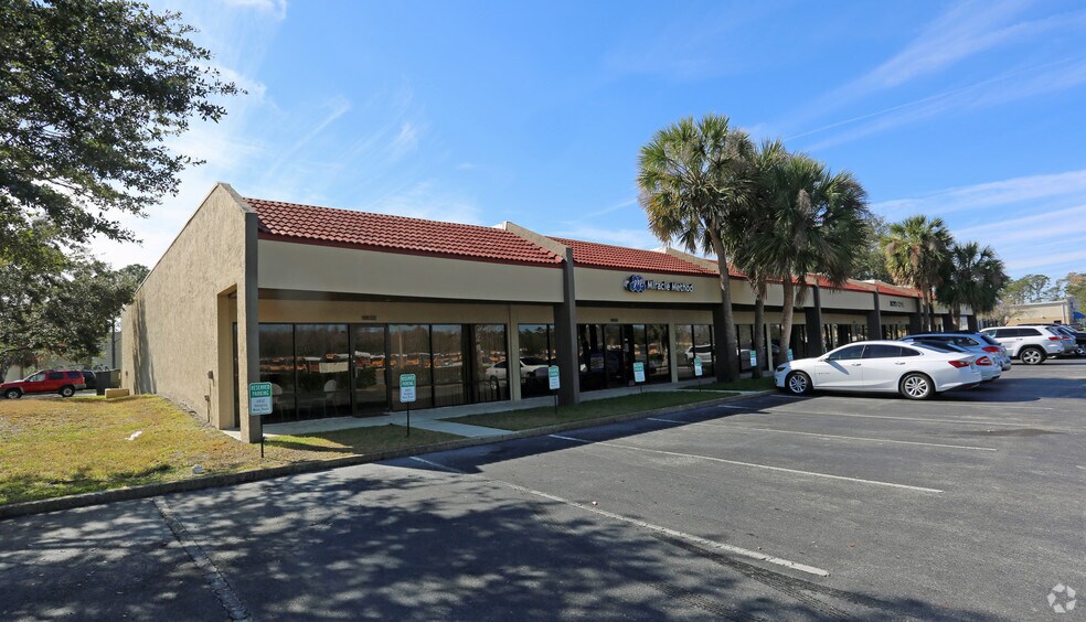 Primary Photo Of 6808-6832 Hanging Moss Rd, Orlando Showroom For Lease