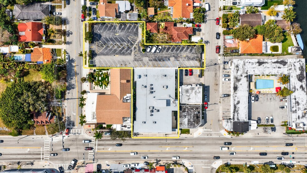 More Photos Of 7630 Biscayne Blvd, Miami Office For Lease