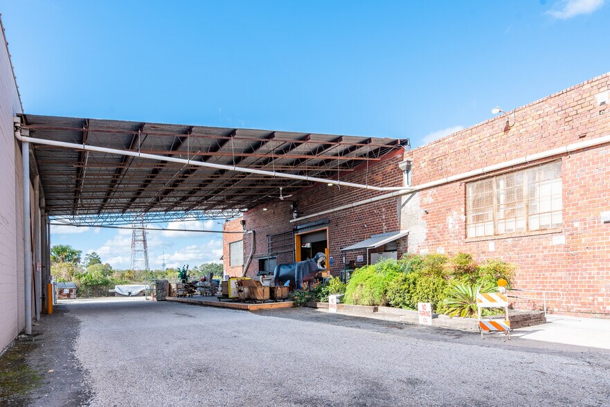 More Photos Of 106 Stockton St, Jacksonville Warehouse For Lease