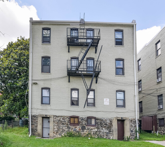 More Photos Of 2107-2111 Park Ave, Baltimore Apartments For Sale