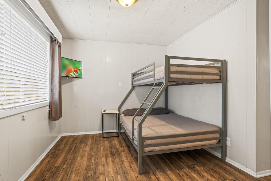 More Photos Of 83 E. Main Street, Hurricane Manufactured Housing Mobile Home Park For Sale