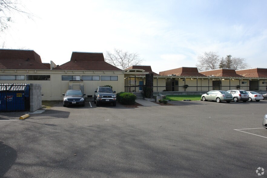 More Photos Of 1355 Florin Rd, Sacramento Office For Sale