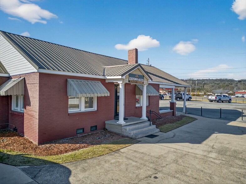 More Photos Of 104 McCullars Ln, Oxford General Retail For Sale