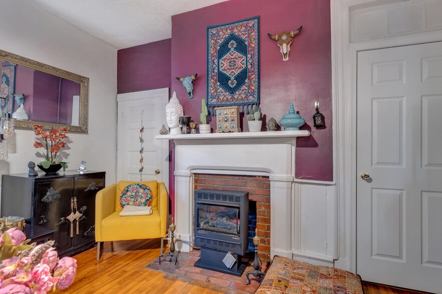 More Photos Of 834 Monticello Rd, Charlottesville Storefront Retail Residential For Sale