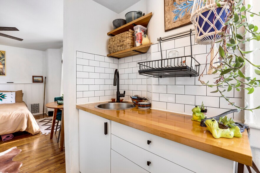 More Photos Of 1266 Lafayette St, Denver Apartments For Sale