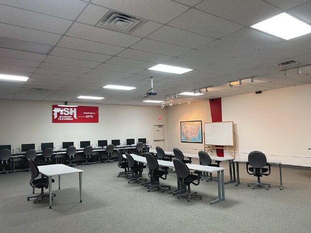 More Photos Of 200 Enchanted Pky, Manchester Flex For Sale