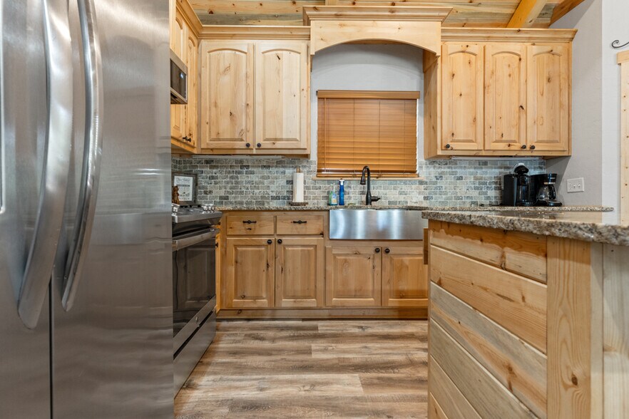 More Photos Of 7415 N State Line Rd, Karnack Trailer Camper Park For Sale