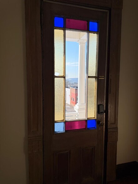 More Photos Of 54 N Broadway, Tarrytown Office For Lease