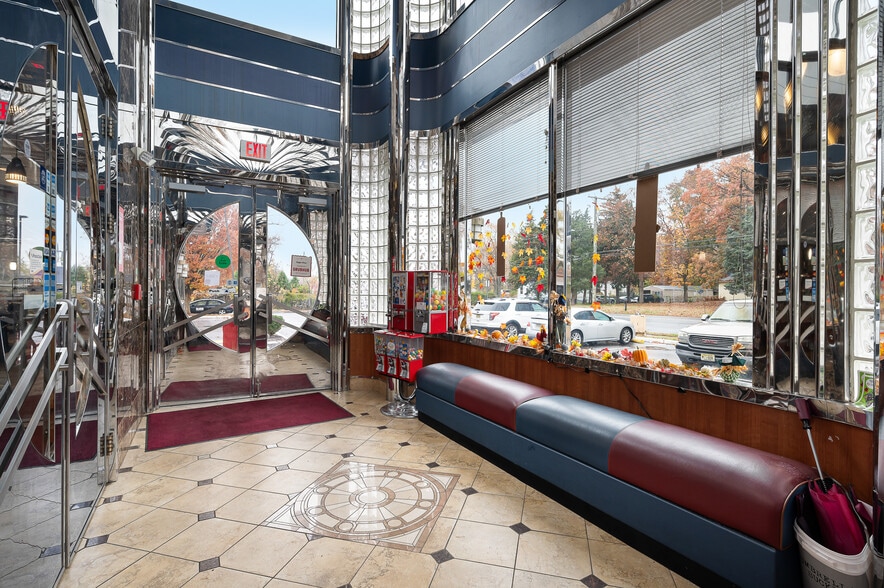 More Photos Of 808 Blackwood Clementon Rd, Pine Hill Restaurant For Sale