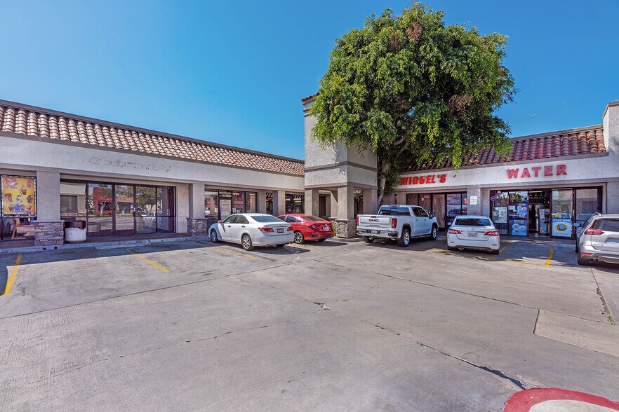 More Photos Of 8428-8456 Alondra Blvd, Paramount Freestanding For Sale