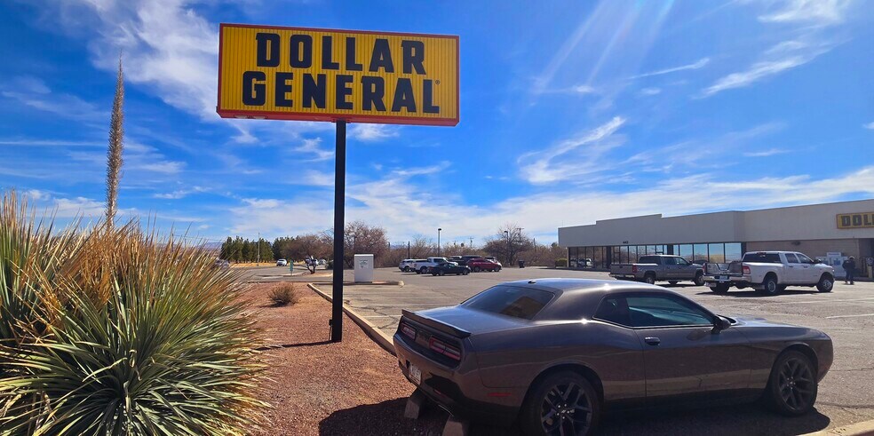 Primary Photo Of 443-445 W 4th St, Benson Storefront Retail Office For Sale