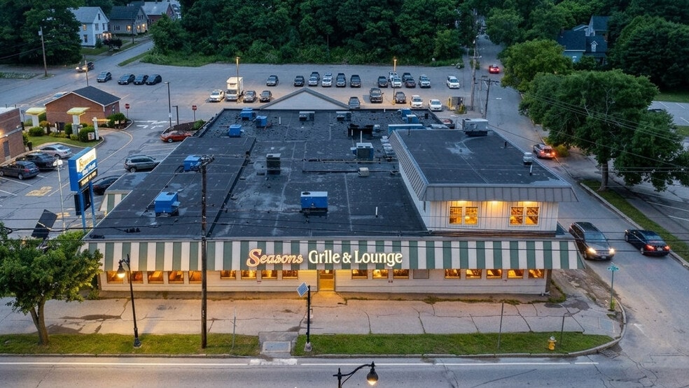 More Photos Of 427 Main St, Bangor Restaurant For Sale