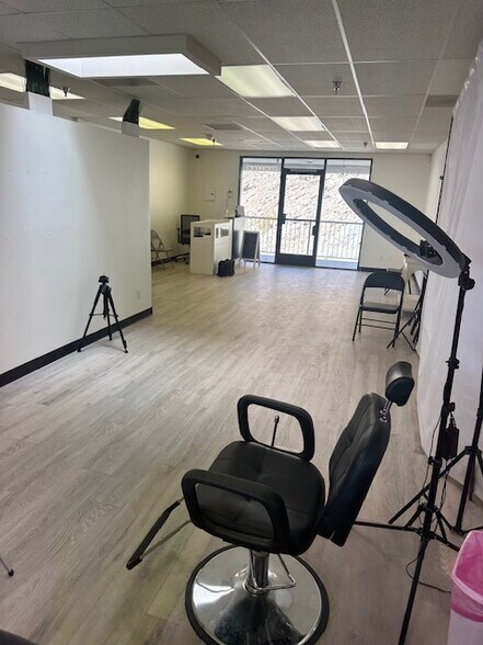 More Photos Of 72171 Highway 111, Palm Desert Storefront Retail Office For Sale