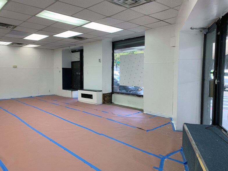 More Photos Of 195-199 Havemeyer St, Brooklyn Storefront Retail Office For Lease