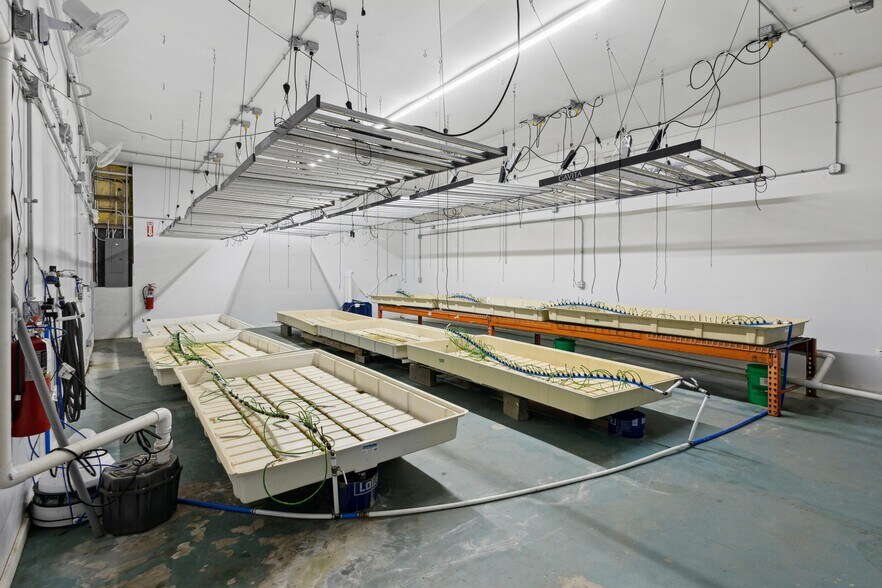 More Photos Of 1770 Columbia Ave, Battle Creek Land For Sale