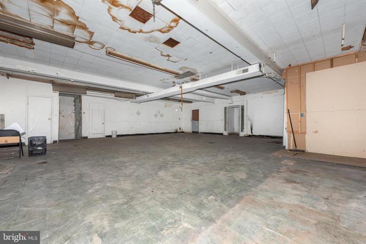 More Photos Of 1873 N Gay St, Baltimore Storefront Retail Office For Lease