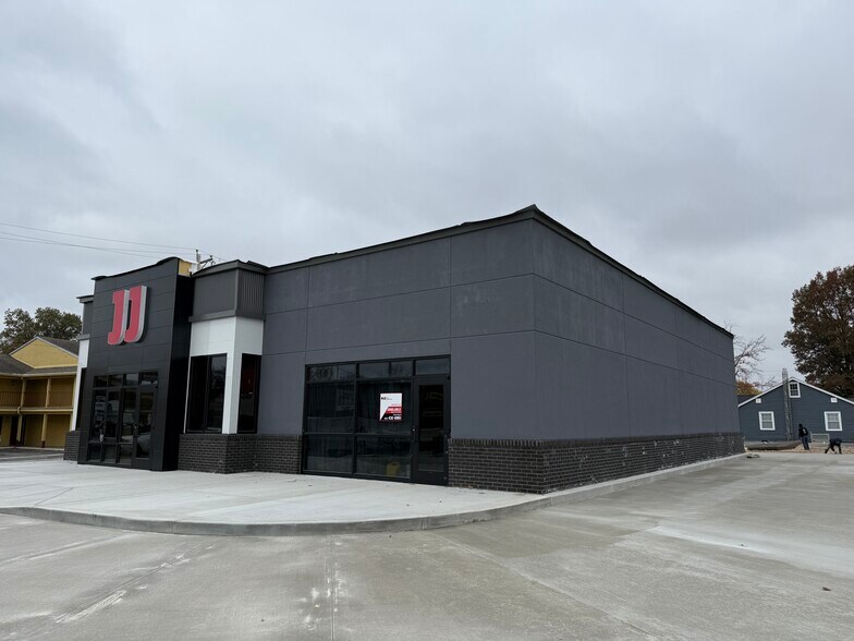 More Photos Of 336 Rettig Rd, Henderson General Retail For Lease