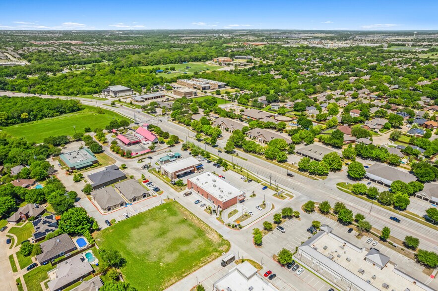 More Photos Of 2761 Virginia Pky, McKinney General Retail For Sale