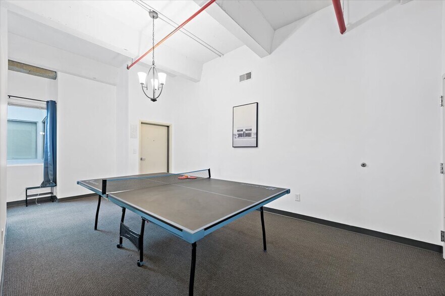 More Photos Of 128 N 8th St, Allentown Warehouse For Sale