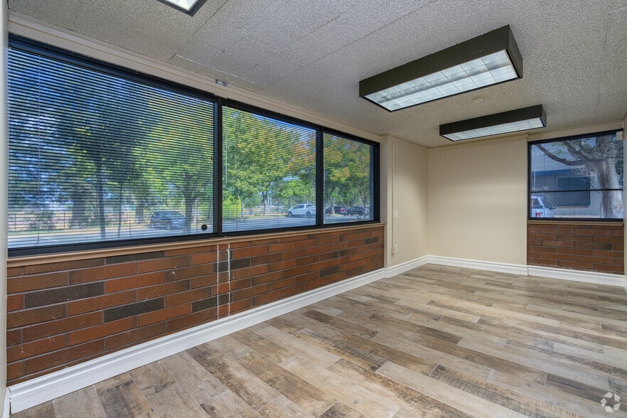 More Photos Of 10304 Placer Ln, Sacramento Office For Lease