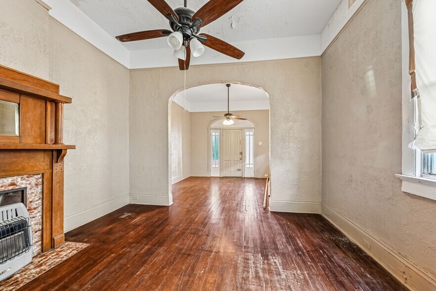 More Photos Of 906 Verret St, New Orleans Multifamily For Sale