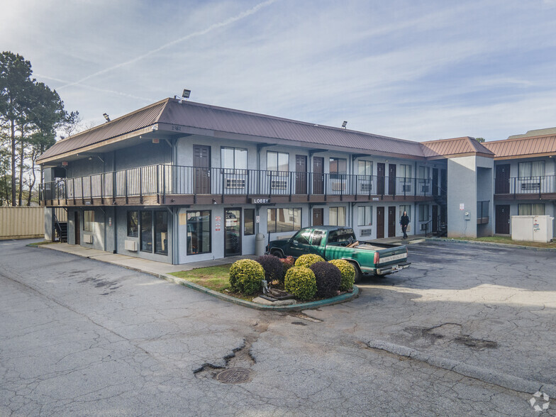 More Photos Of 2682 Windy Hill Rd, Marietta Hotel For Sale