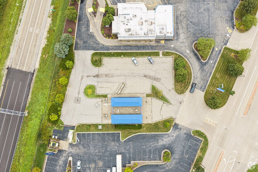 More Photos Of 3632 S Taylor Dr, Sheboygan Carwash For Sale