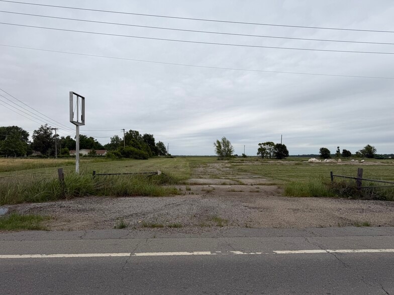 Primary Photo Of TBD HWY 165, Dumas Land For Sale