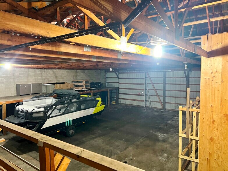 More Photos Of 8194 Fairview, Baxter Light Manufacturing For Sale