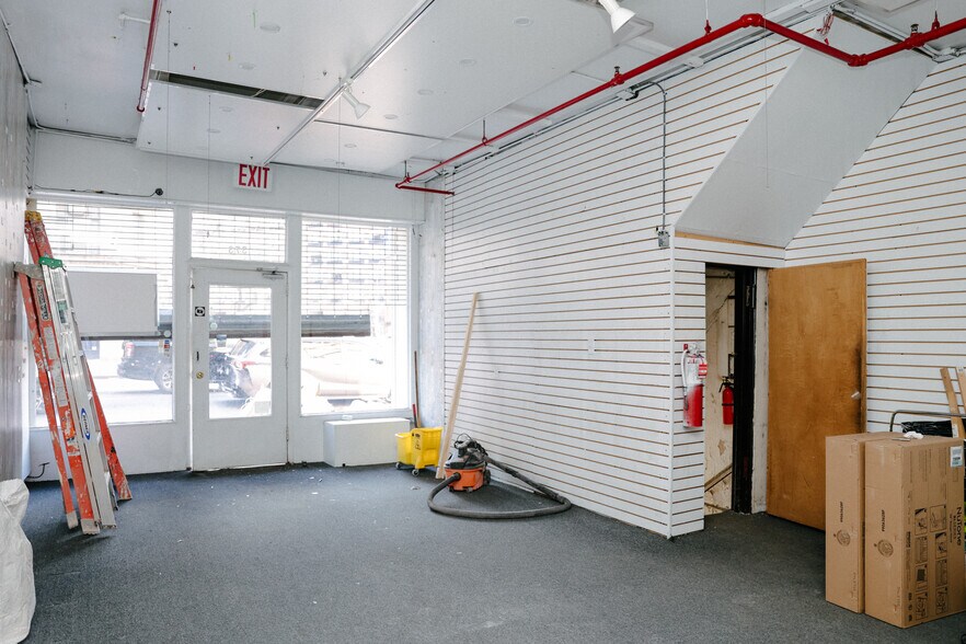 More Photos Of 373 Canal St, New York Storefront Retail Residential For Lease