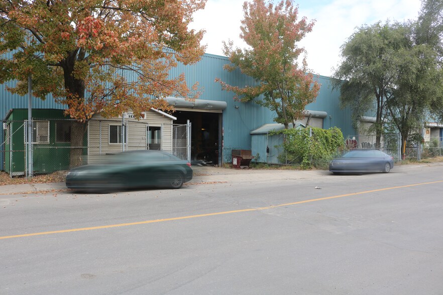 Primary Photo Of 5745-5795 Pl Turcot, Montréal Warehouse For Lease