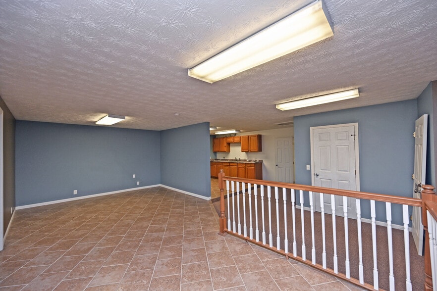 More Photos Of 9101 N Dixie Dr, Dayton Storefront Retail Office For Sale