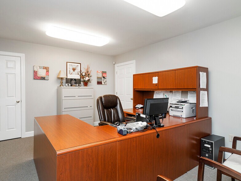 More Photos Of 4108 S NC Hwy 62, Burlington Office For Lease
