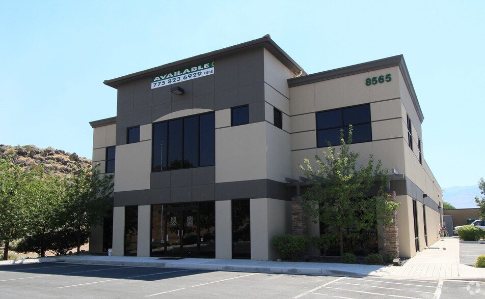 More Photos Of 8565 Double R Blvd, Reno Flex For Lease
