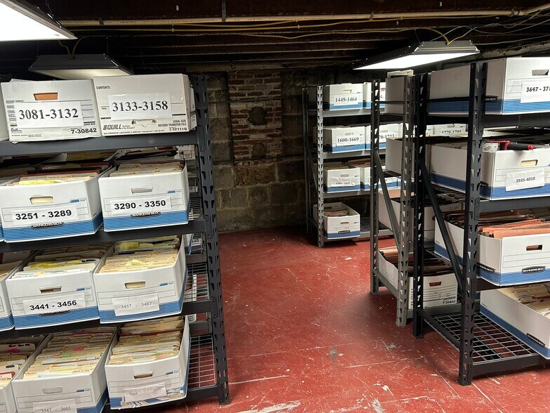 More Photos Of 62 Public Sq, Salem Storefront Retail Office For Sale