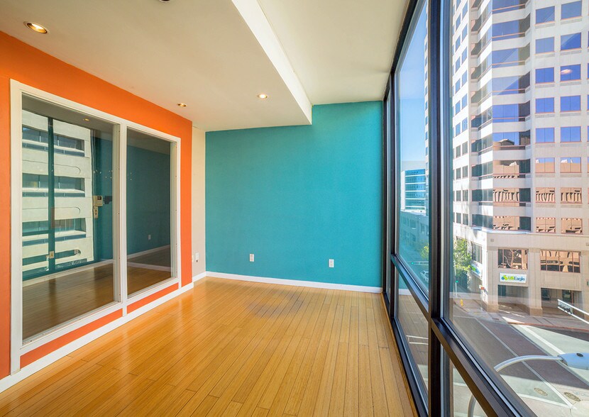 More Photos Of 220 Copper Ave NW, Albuquerque Office For Sale