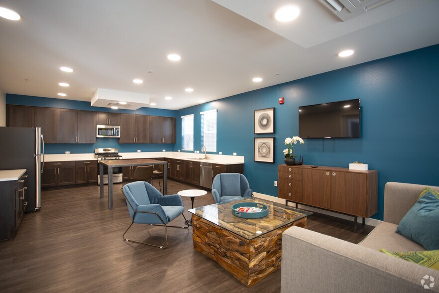 More Photos Of 11114 Darling Rd, Ventura Apartments For Lease