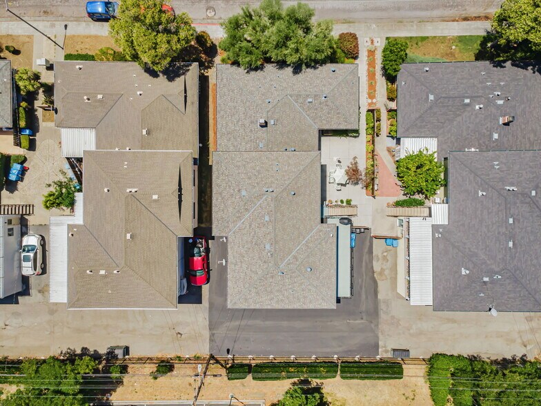 More Photos Of 869 Bing Dr, Santa Clara Apartments For Sale